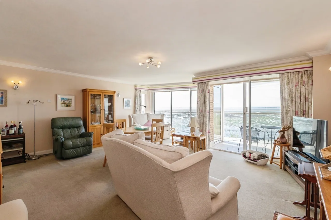 The Leas, Westcliff-on-Sea, Essex, SS0, photo 7