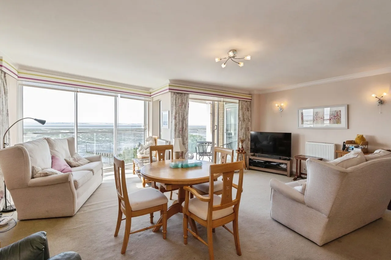 The Leas, Westcliff-on-Sea, Essex, SS0, photo 9