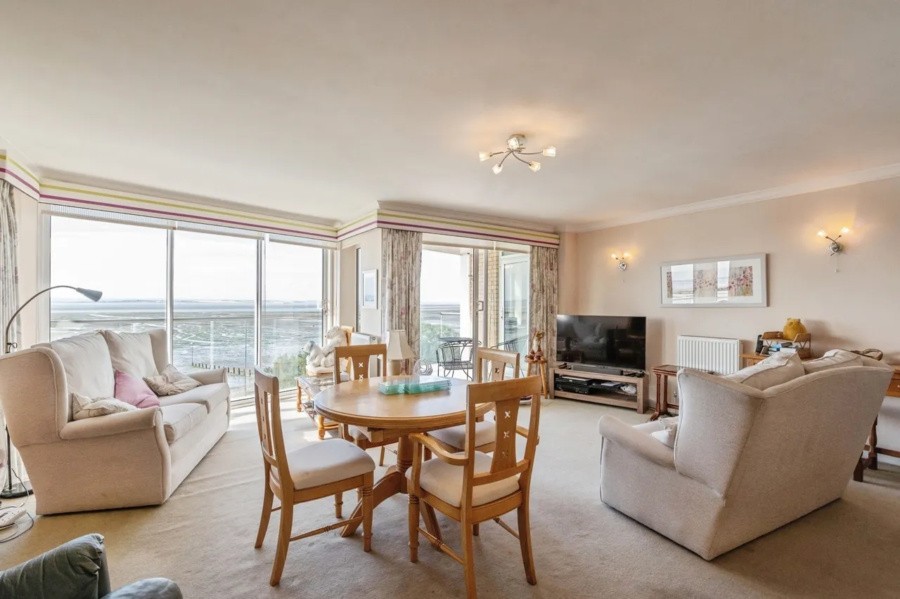 The Leas, Westcliff-on-Sea, Essex, SS0, photo 2