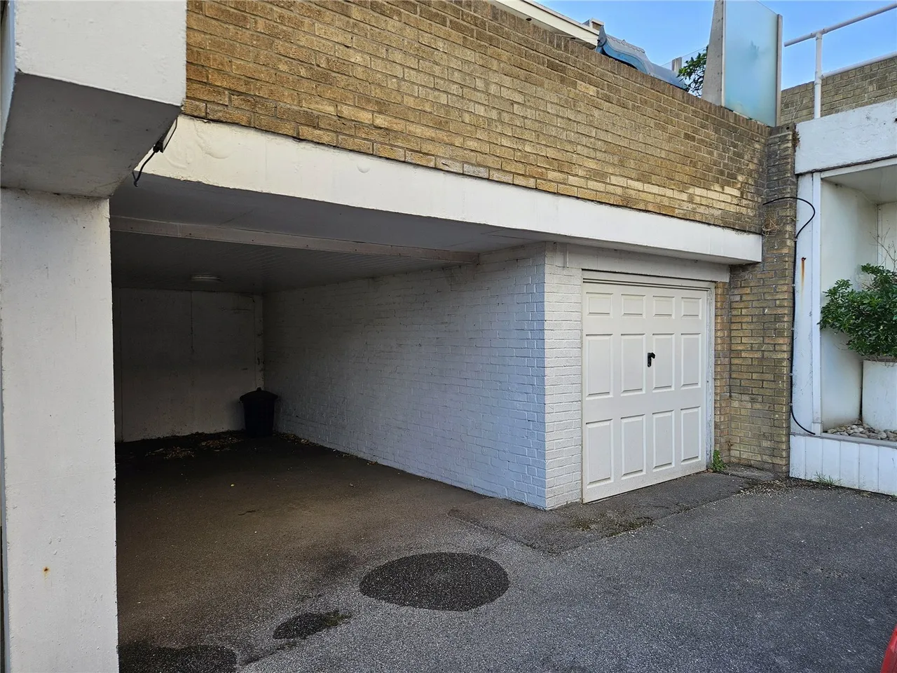 The Leas, Westcliff-on-Sea, Essex, SS0, photo 23