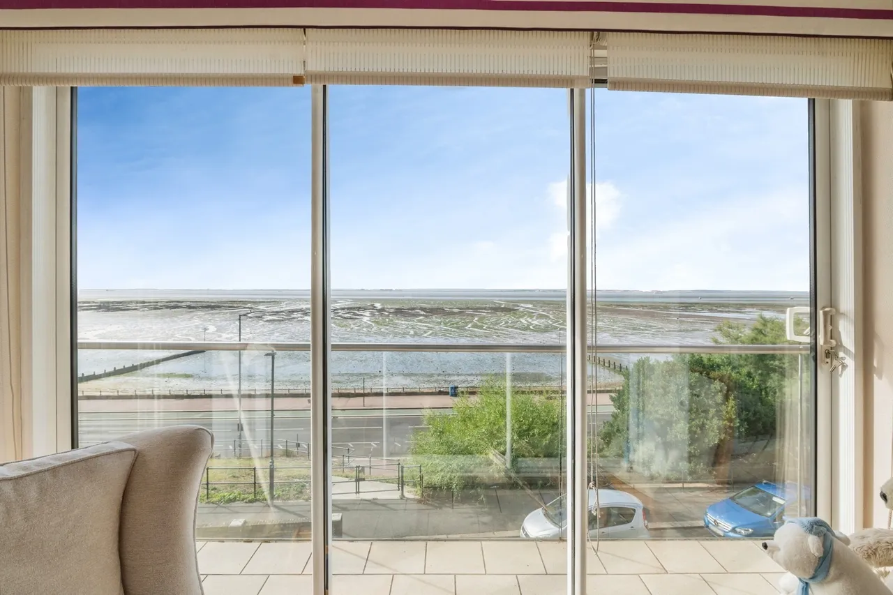 The Leas, Westcliff-on-Sea, Essex, SS0, photo 21