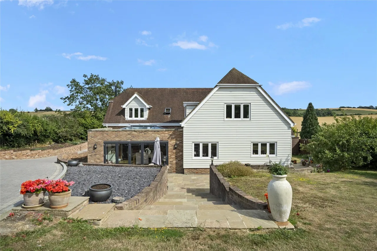 Canterbury Road, Elham, CT4, photo 21