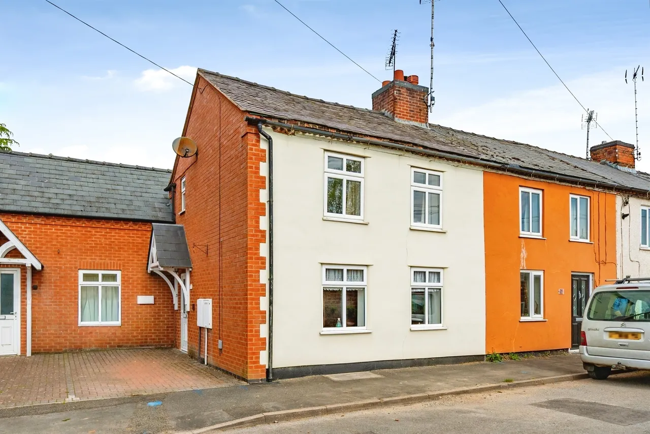 3 bed house for sale — Wallash, Mayfield, Ashbourne