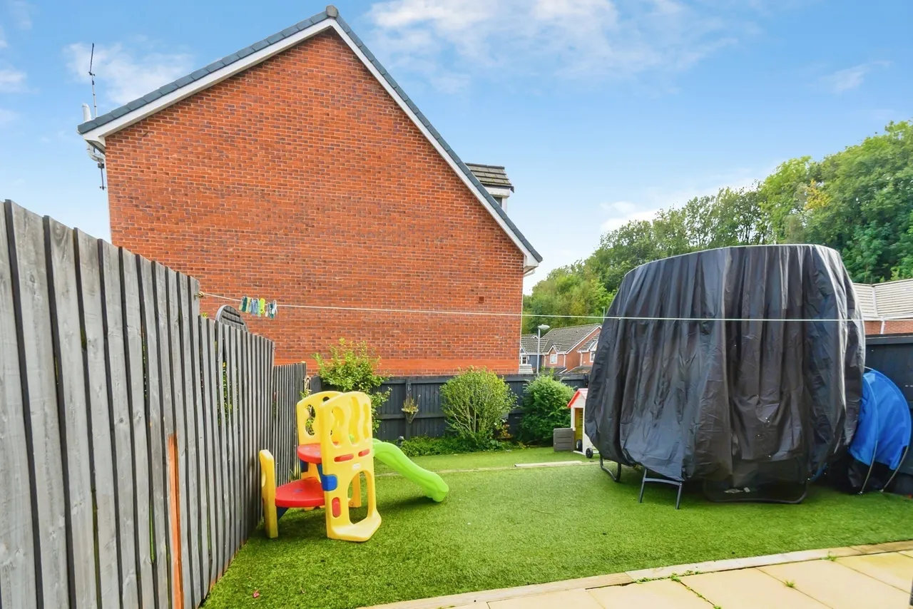 Valley View, Tottington, BL8, photo 17