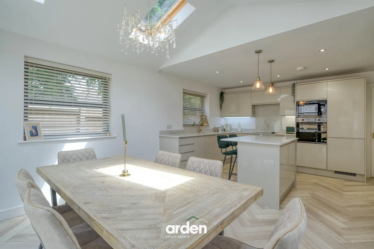 Gorge Road, Bilston, WV14, photo 10