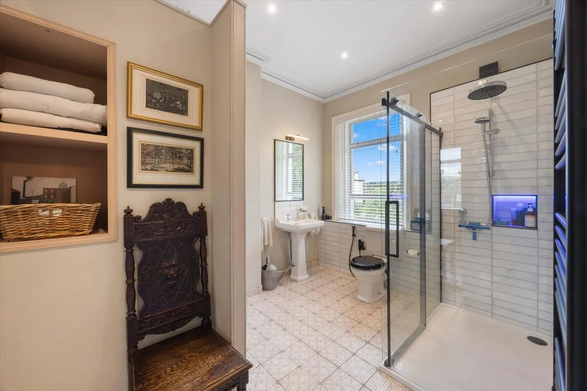 Shurdington Road, Cheltenham, GL53, photo 12