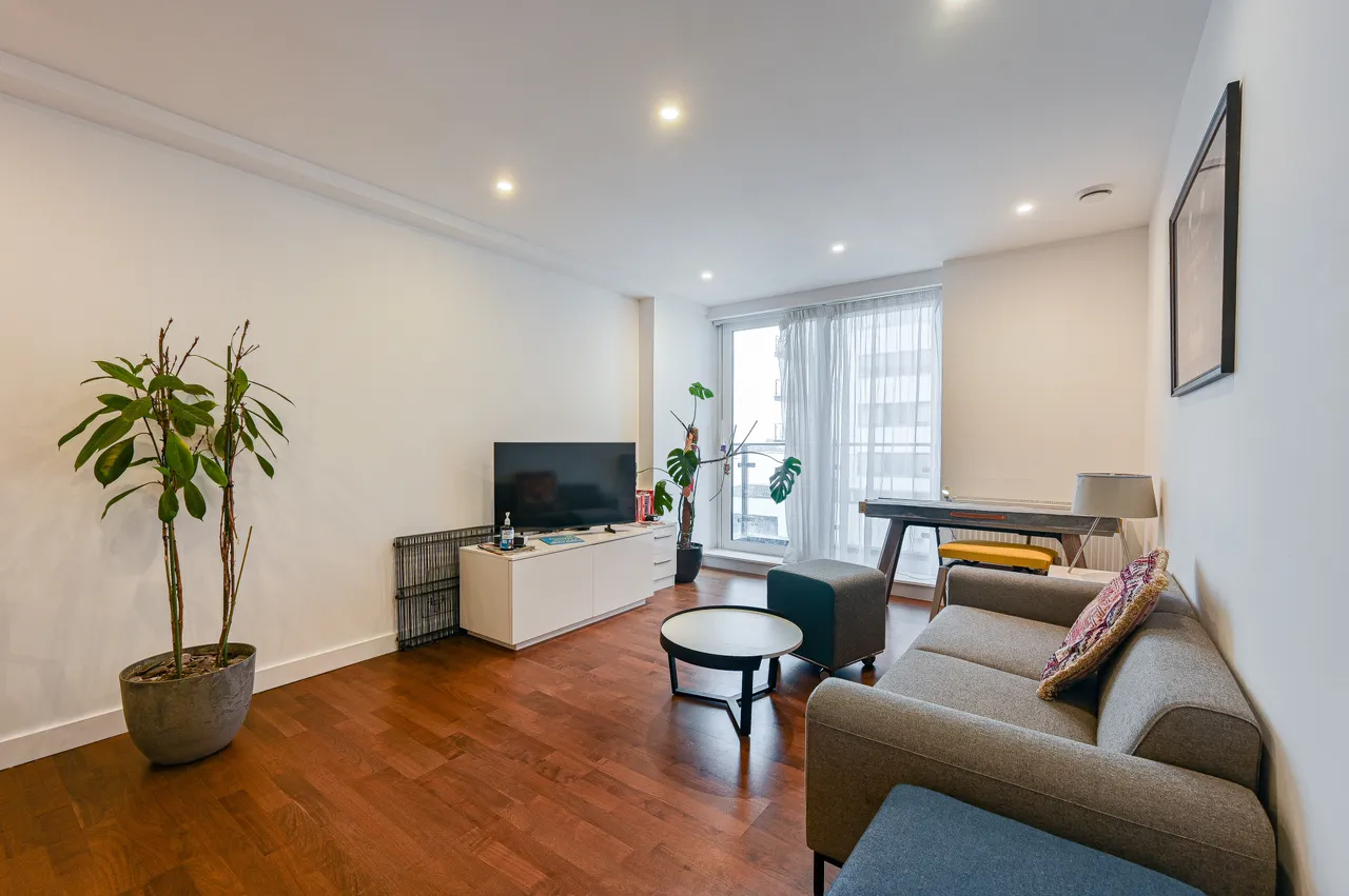 2 bed flat for sale — 29 Drew House, 21 Wharf Street, London