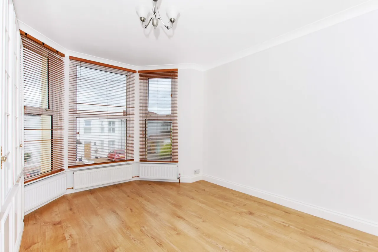 Devonshire Road, London, photo 9