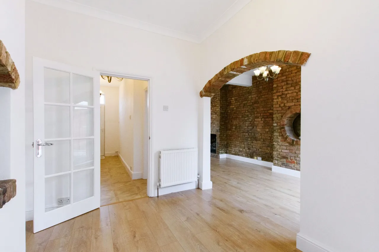 Devonshire Road, London, photo 6