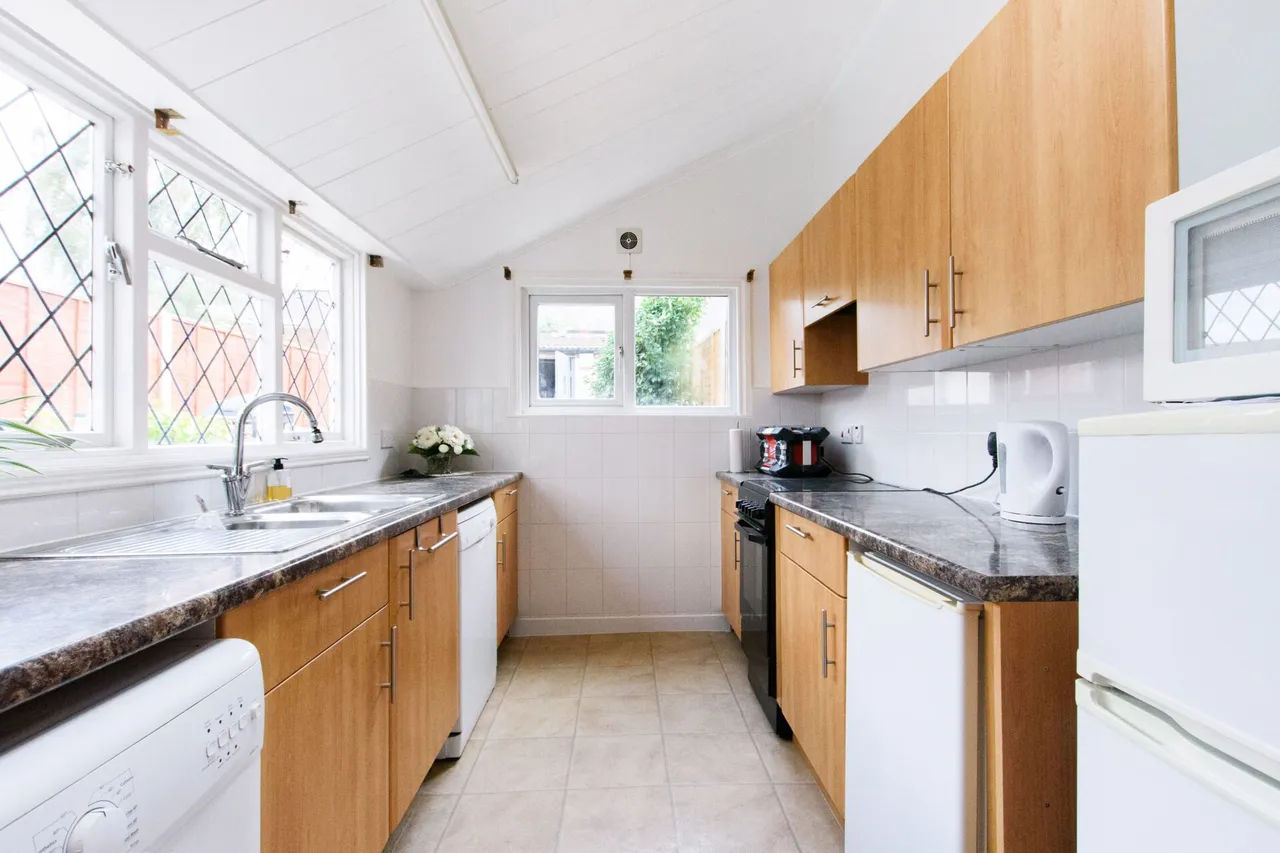 Devonshire Road, London, photo 4