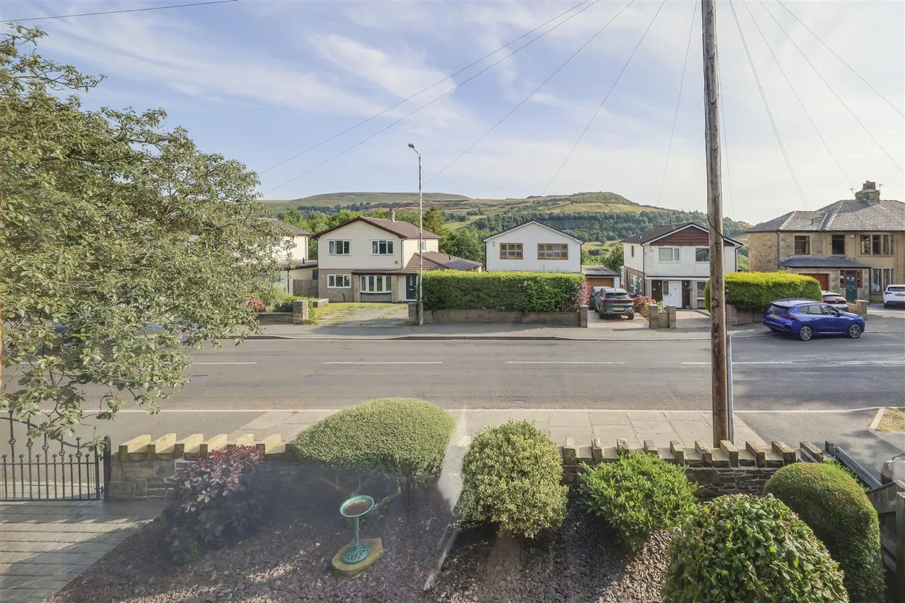 Newchurch Road, Higher Cloughfold, photo 34