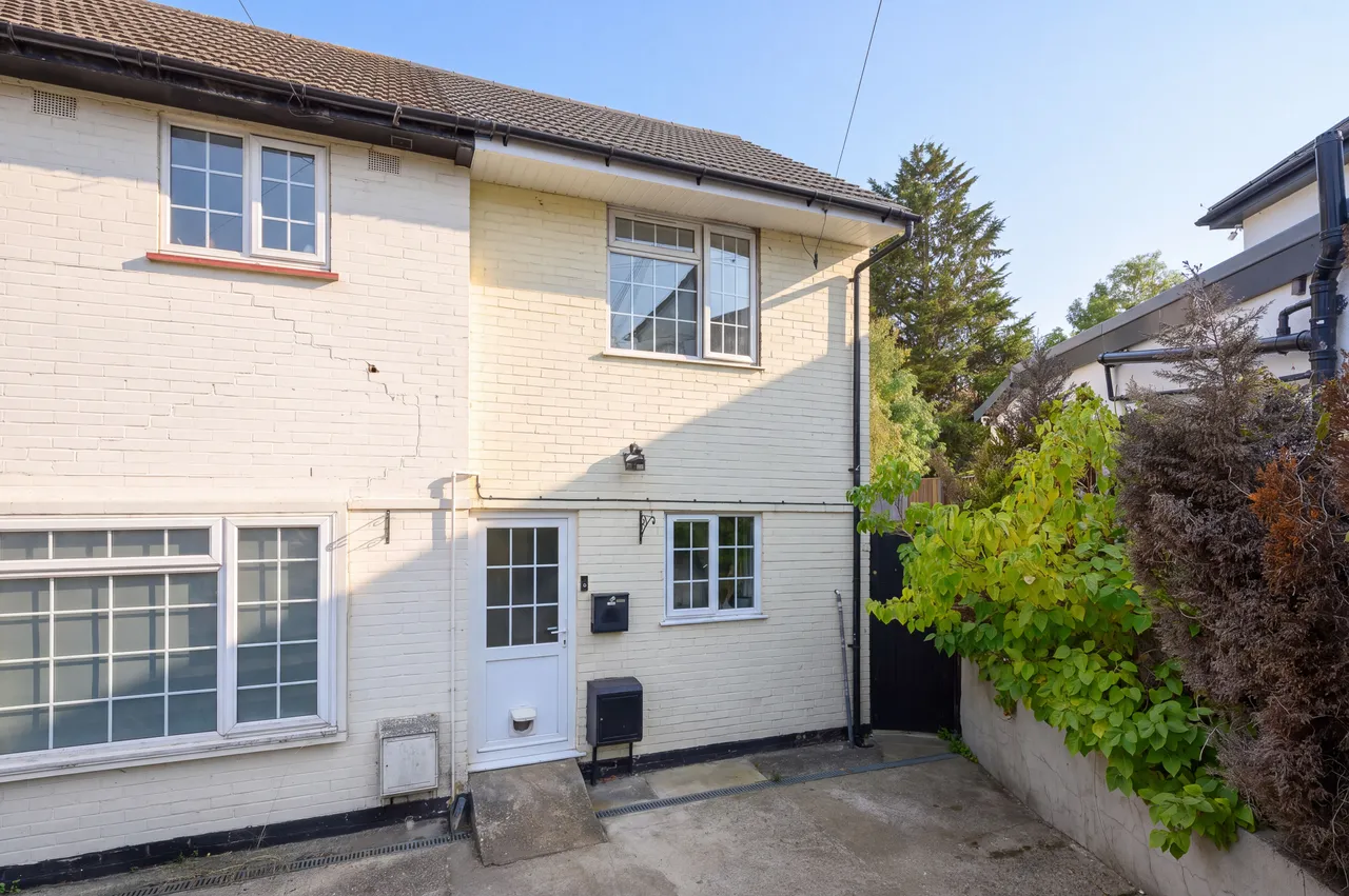 2 bed house for sale, Barnet, EN5