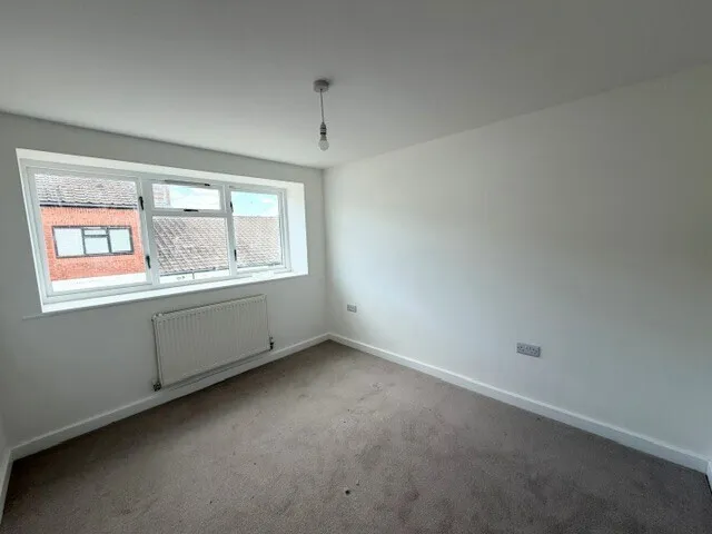Walker Avenue, MK12, photo 7