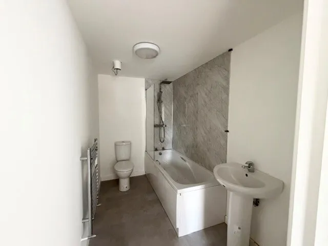 Walker Avenue, MK12, photo 5