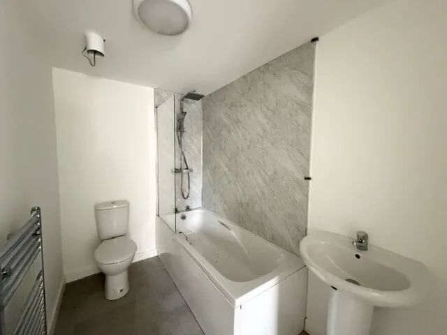 Walker Avenue, MK12, photo 4