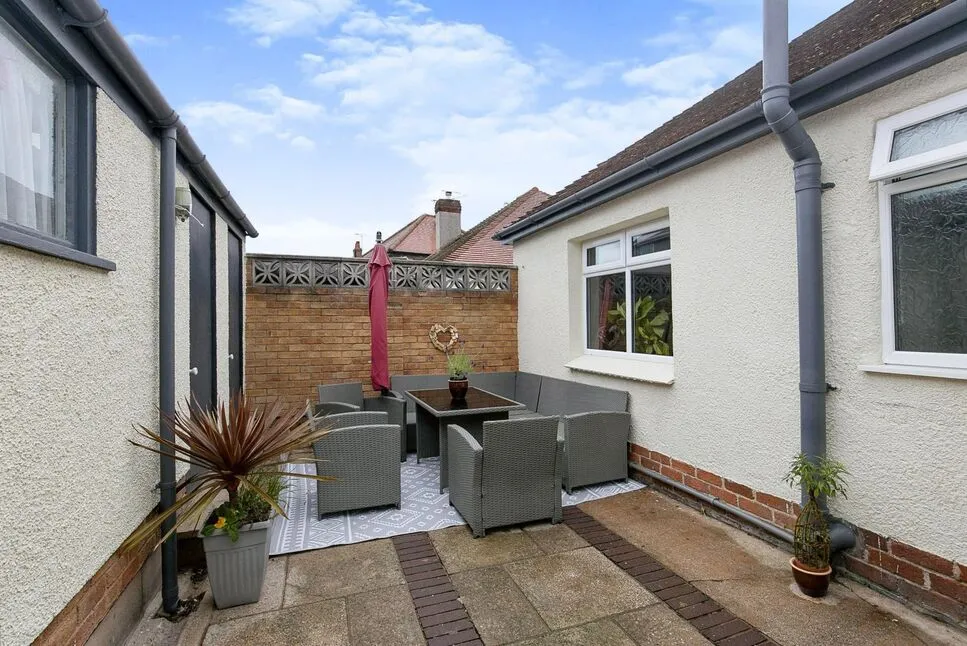 Rhuddlan Road, Rhyl, LL18, photo 6