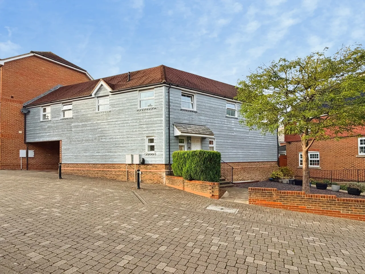 2 bed house for sale, Chertsey Street, Fleet, GU51