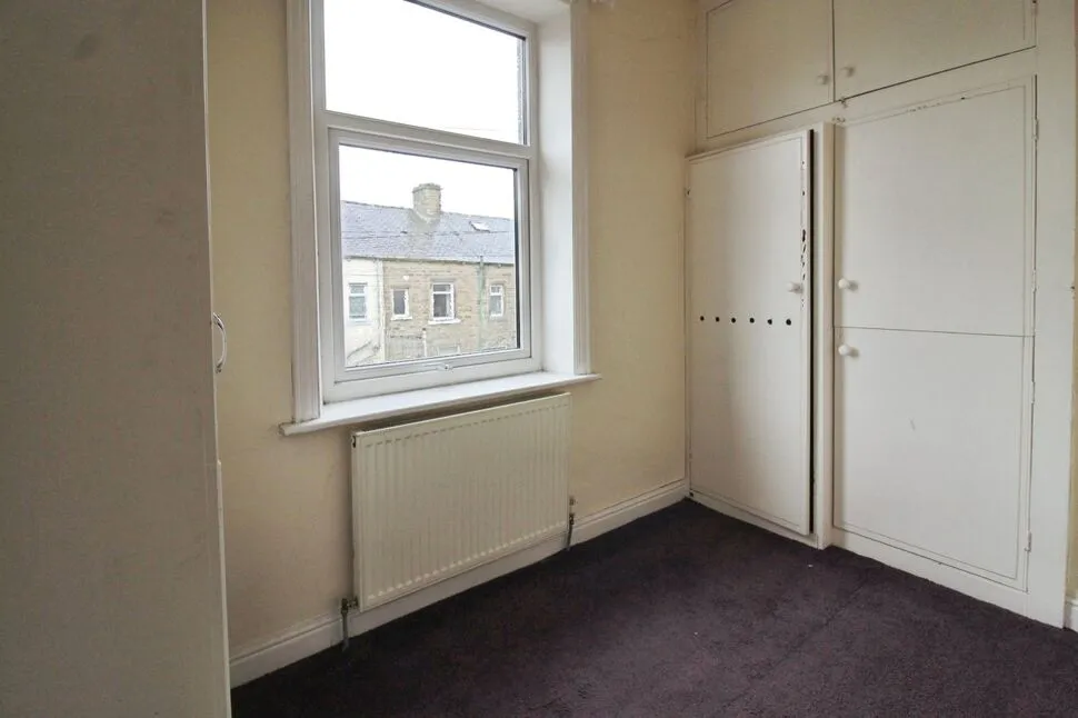 Cleveland Street, Colne, BB8, photo 5