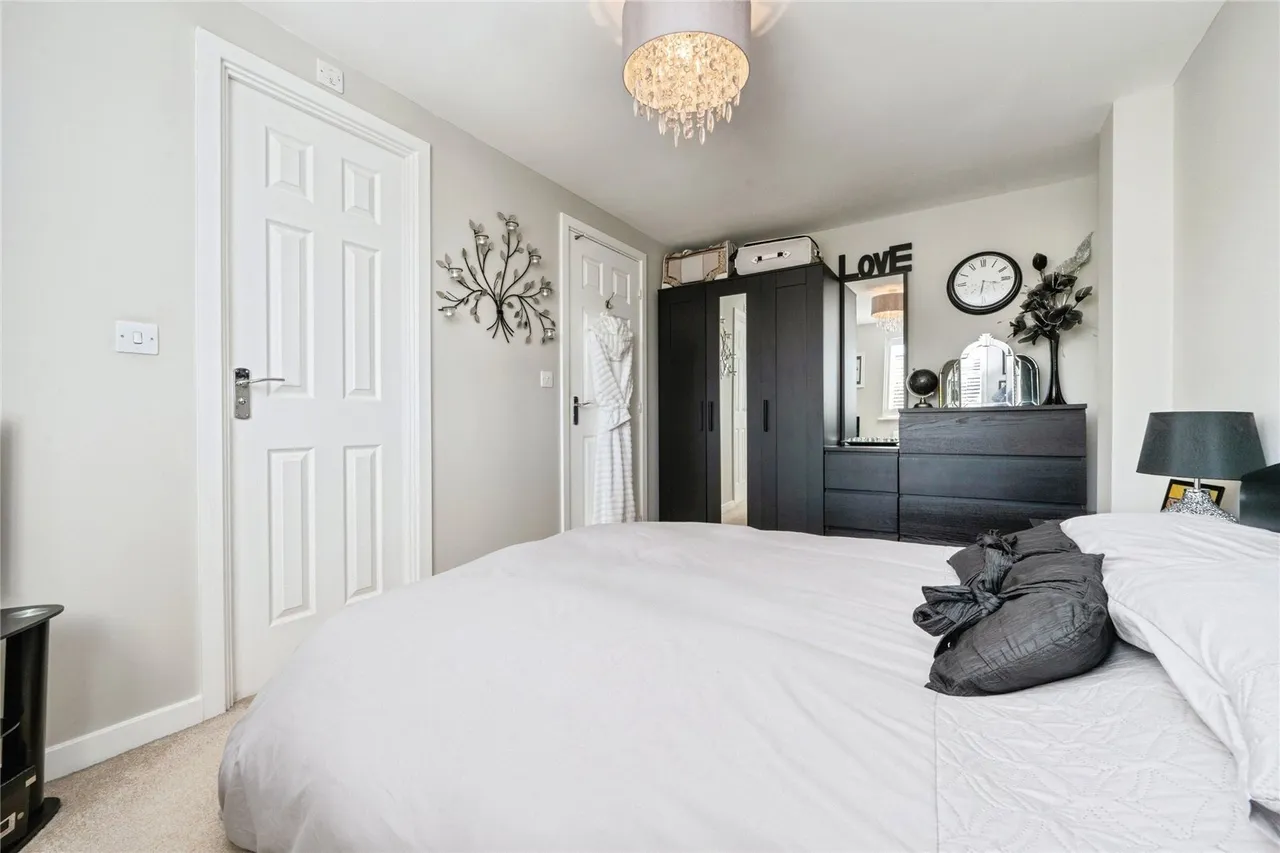 Cooper Drive, Leighton Buzzard, Bedfordshire, LU7, photo 11