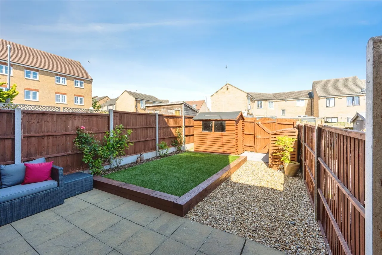 Cooper Drive, Leighton Buzzard, Bedfordshire, LU7, photo 17