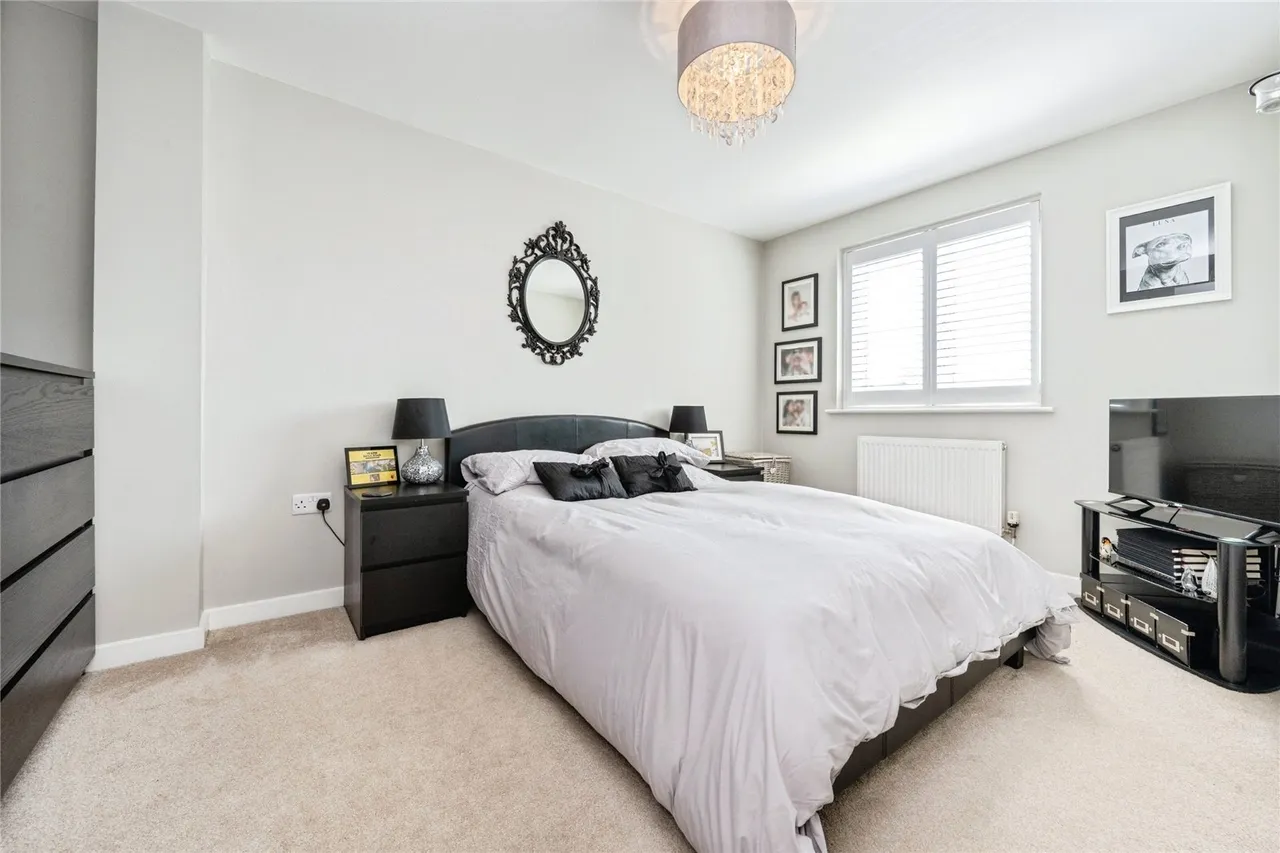 Cooper Drive, Leighton Buzzard, Bedfordshire, LU7, photo 10