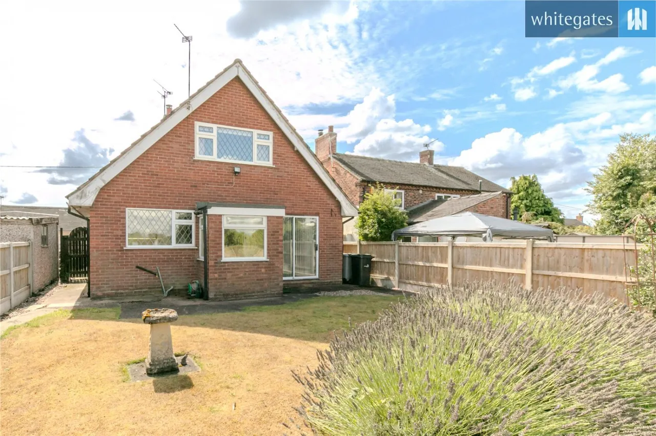 Main Road, Shavington, CW2, photo 15