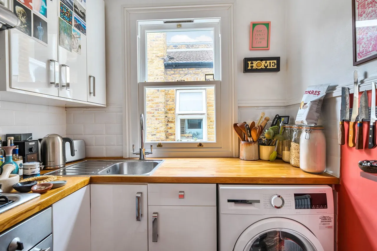 Dundalk Road, SE4, photo 14
