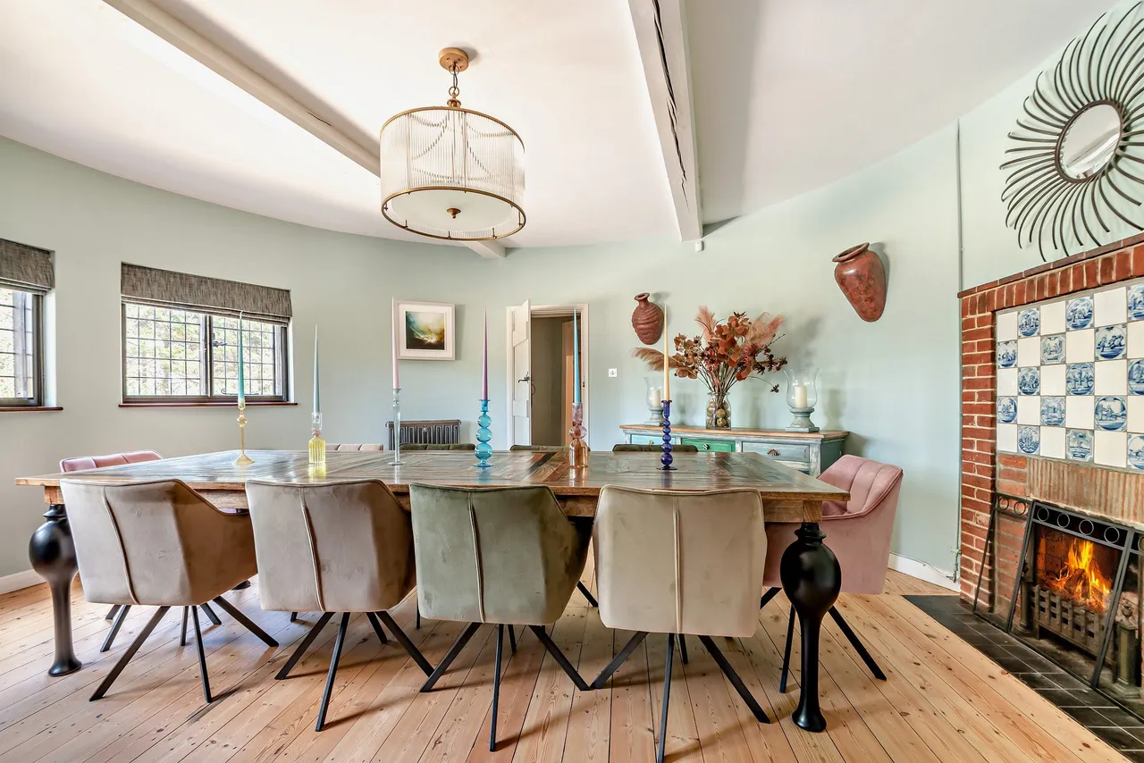 Pitt Lane, Frensham, GU10, photo 16