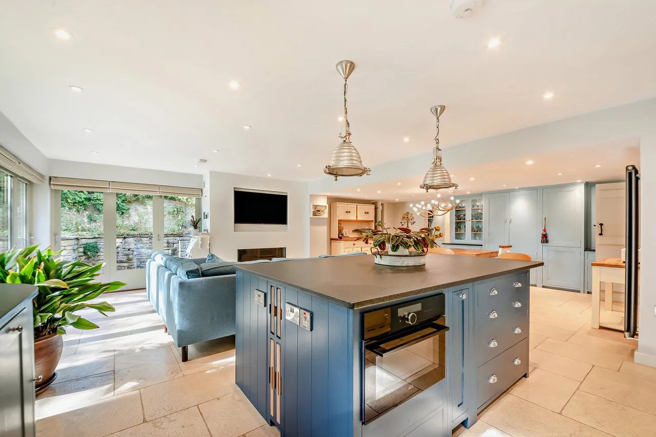 Pitt Lane, Frensham, GU10, photo 10