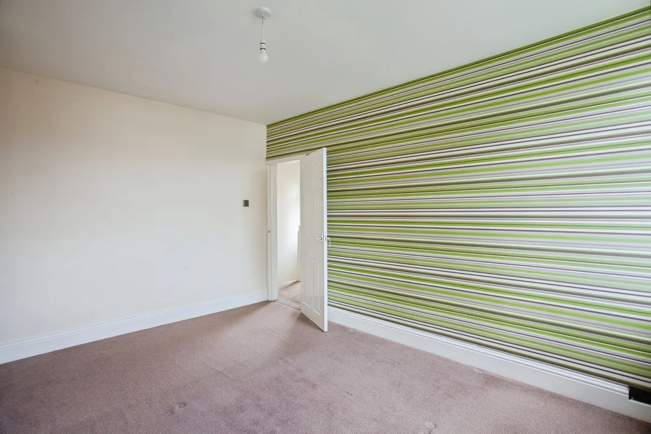 Oaks Fold Road, Sheffield, South Yorkshire, S5, photo 10