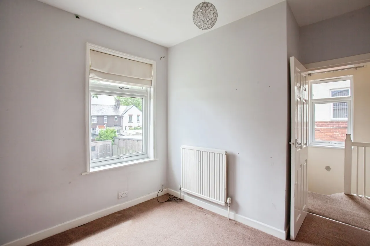 Oaks Fold Road, Sheffield, South Yorkshire, S5, photo 13