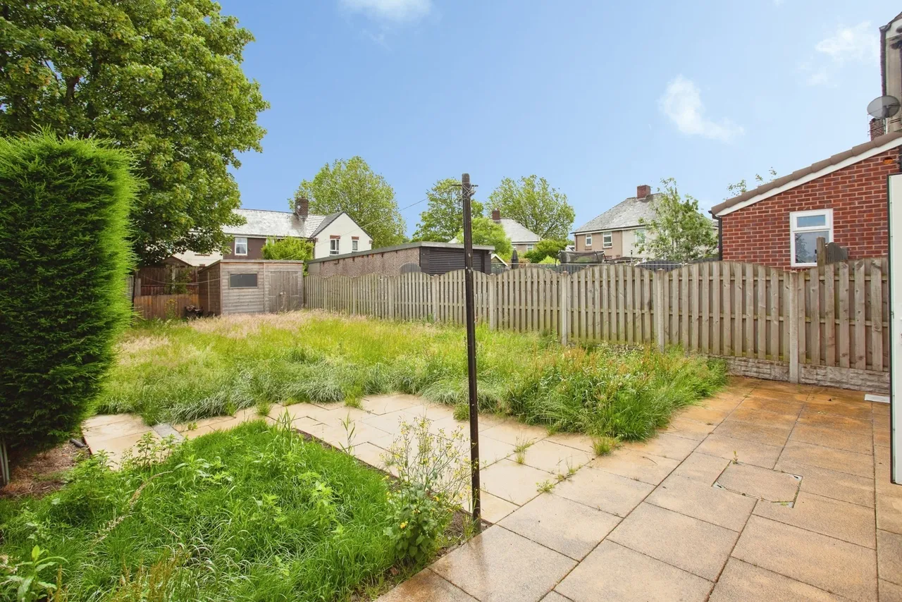 Oaks Fold Road, Sheffield, South Yorkshire, S5, photo 7