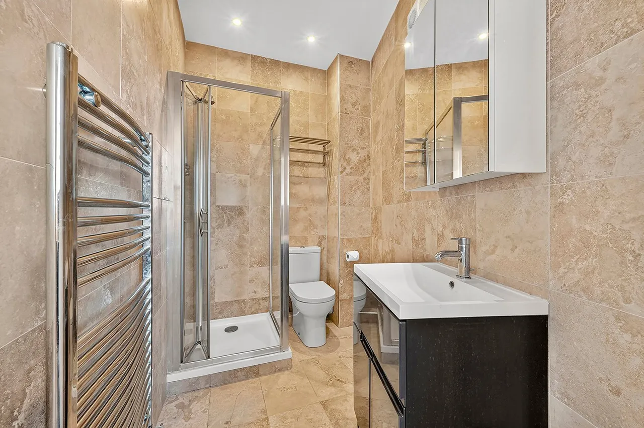New Crane Place, London, E1W, photo 8