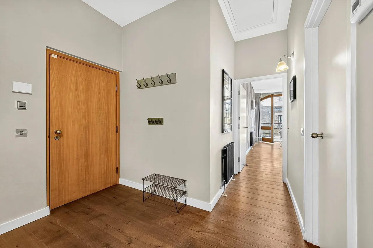 New Crane Place, London, E1W, photo 12