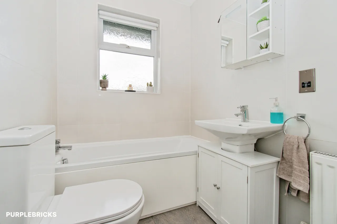 Willans Avenue, Rothwell, LS26, photo 12