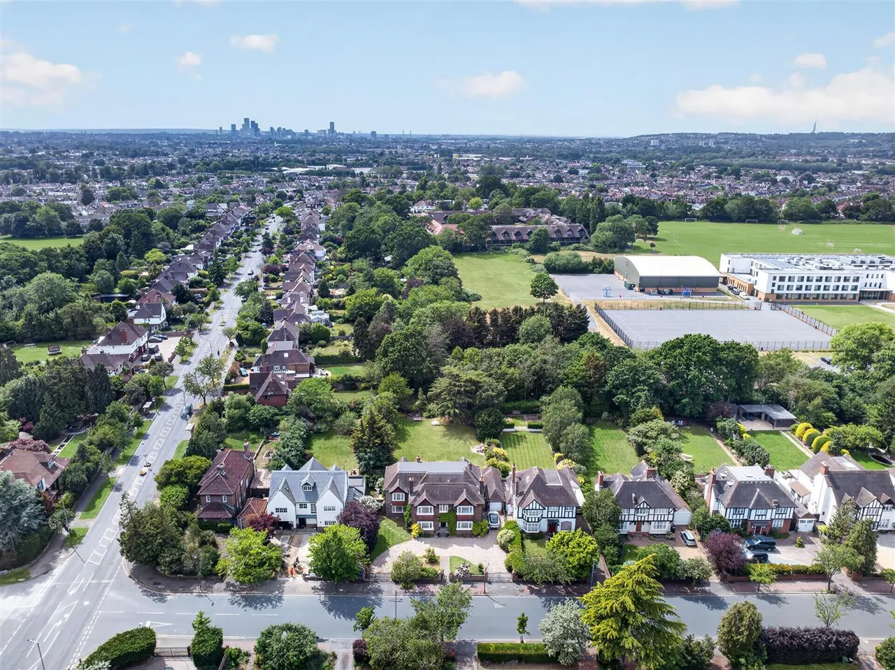 Manor Way, Beckenham, photo 35