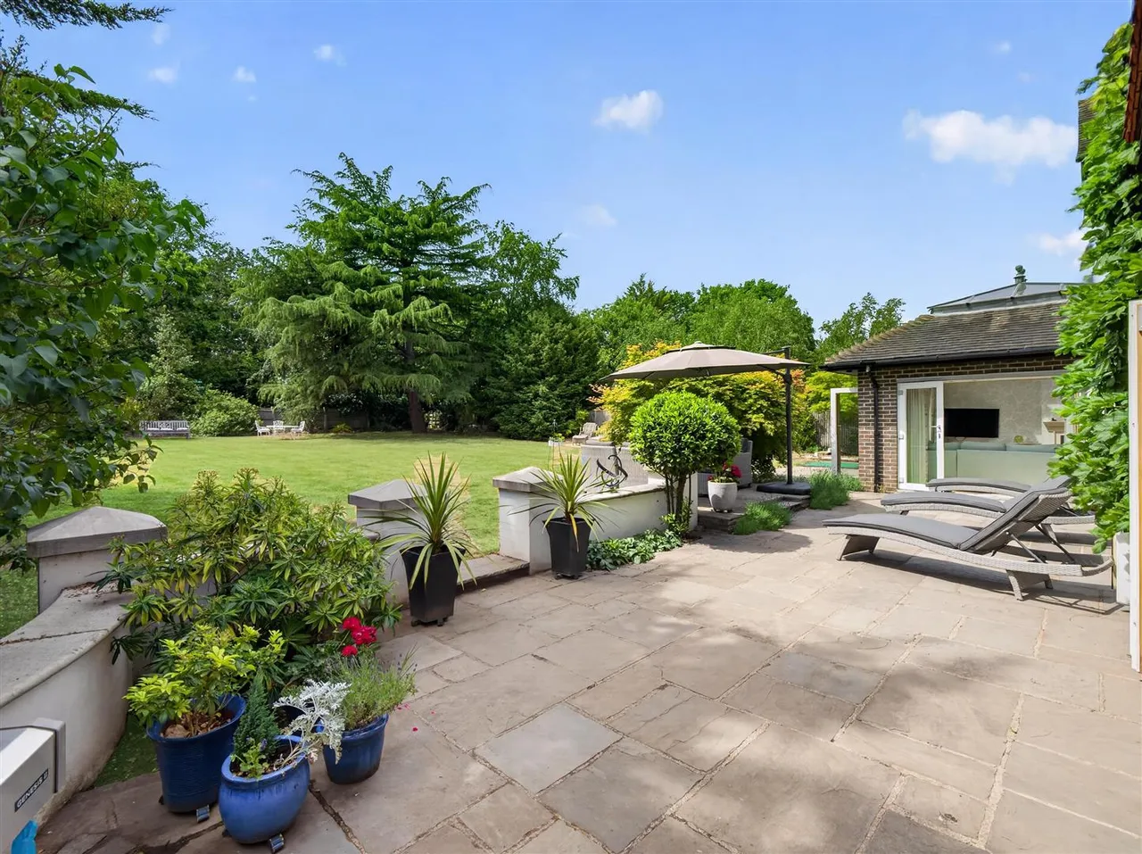 Manor Way, Beckenham, photo 28