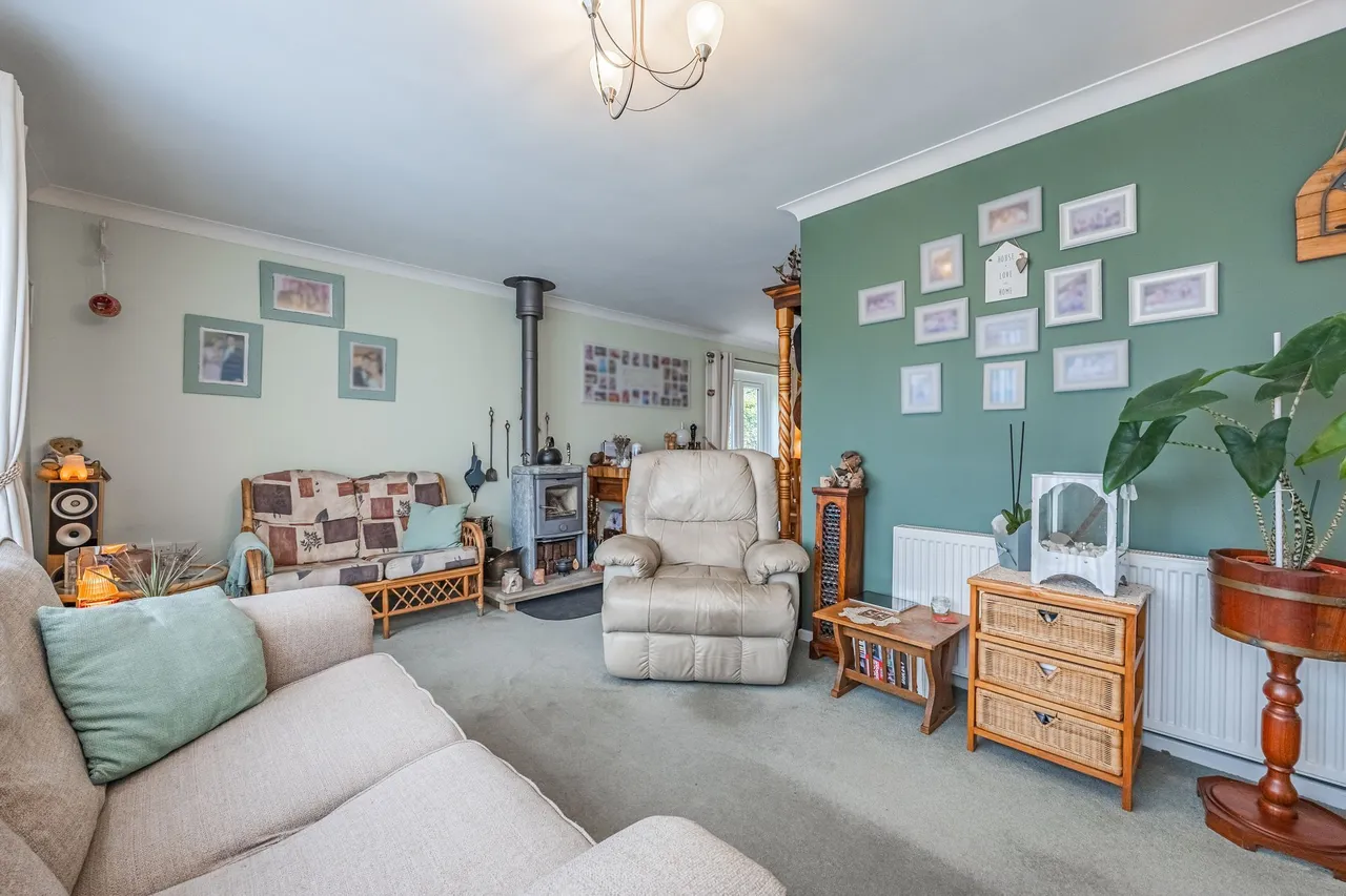 Private Haven in Well-Regarded Beetley, photo 5