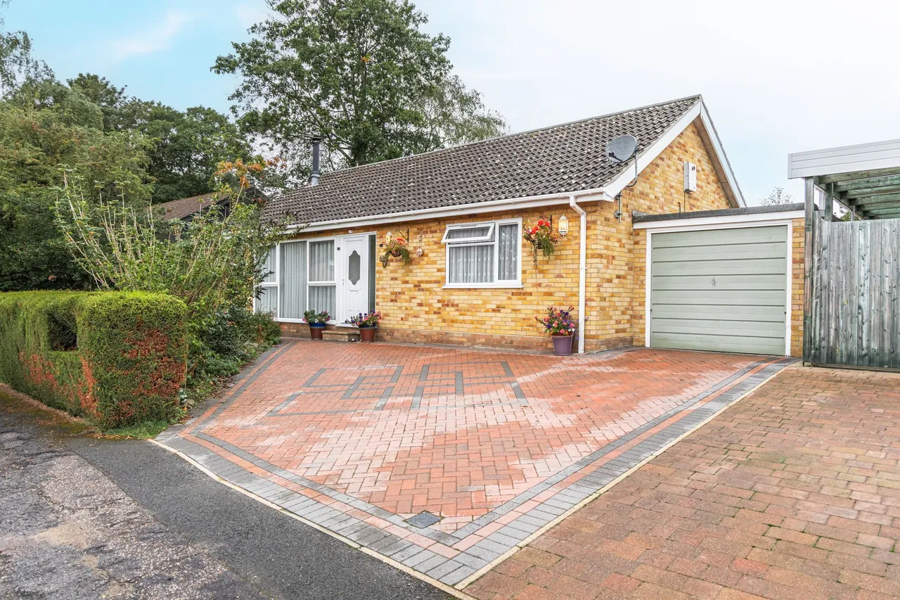 Private Haven in Well-Regarded Beetley, photo 2