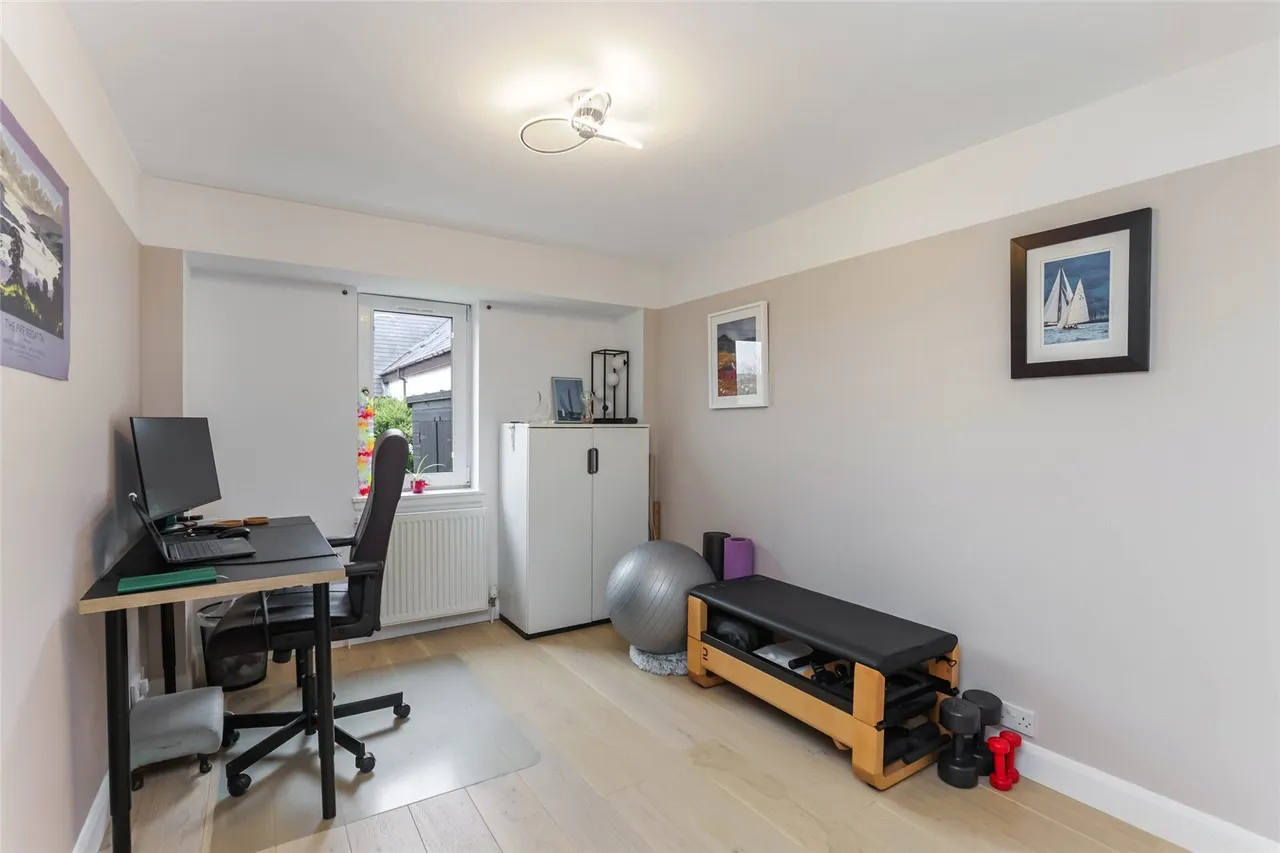 Kilbirnie, North Ayrshire, KA25, photo 16