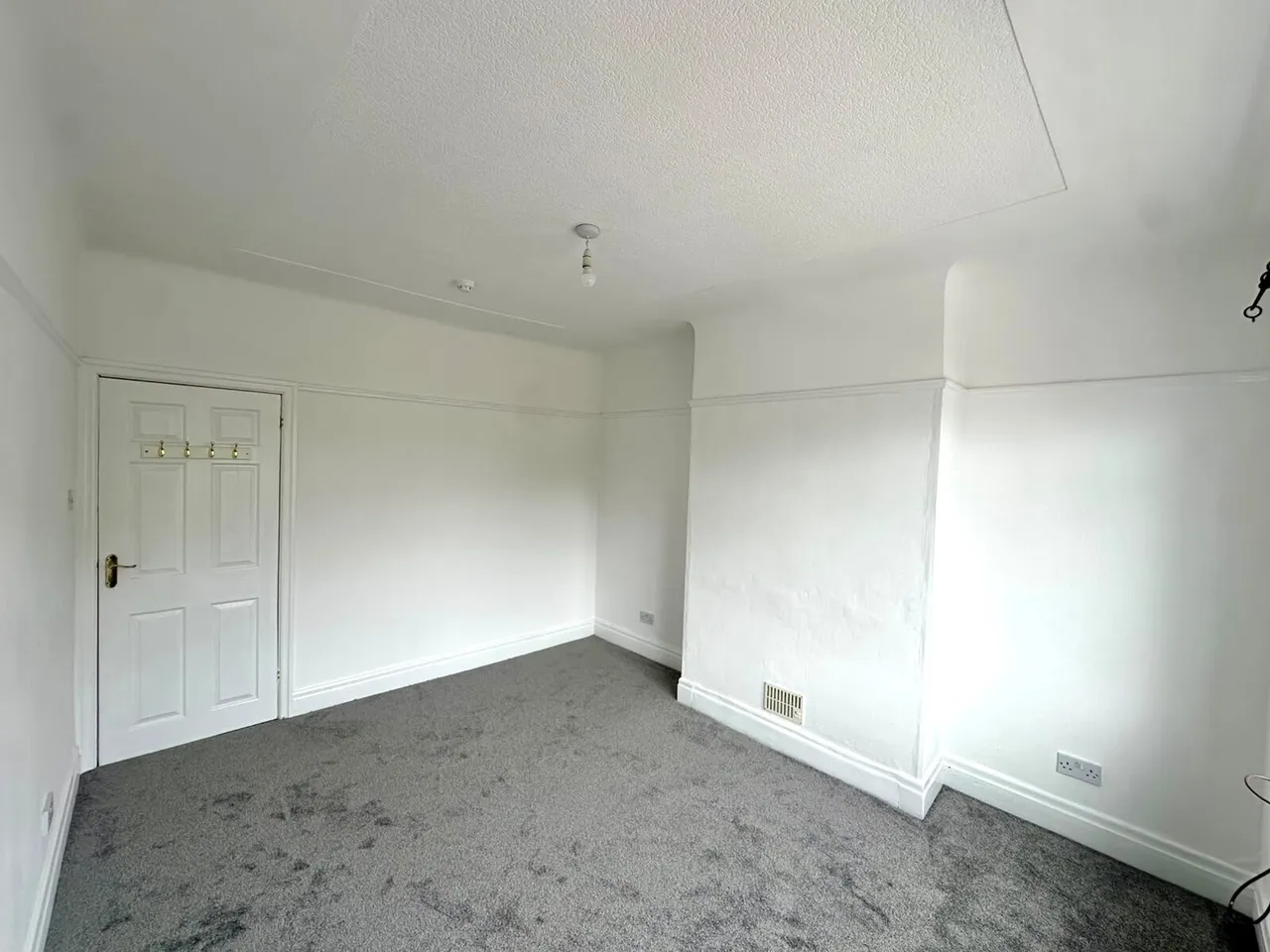 Old Chester Road, Bebington, CH63, photo 5