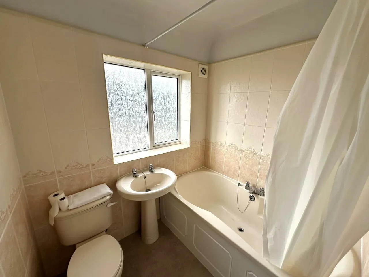 Old Chester Road, Bebington, CH63, photo 14