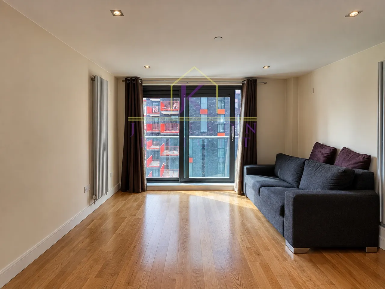 Millharbour, London, E14, photo 2