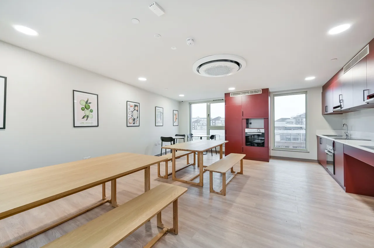 Flat 8, Liberty House, Feltham, photo 9