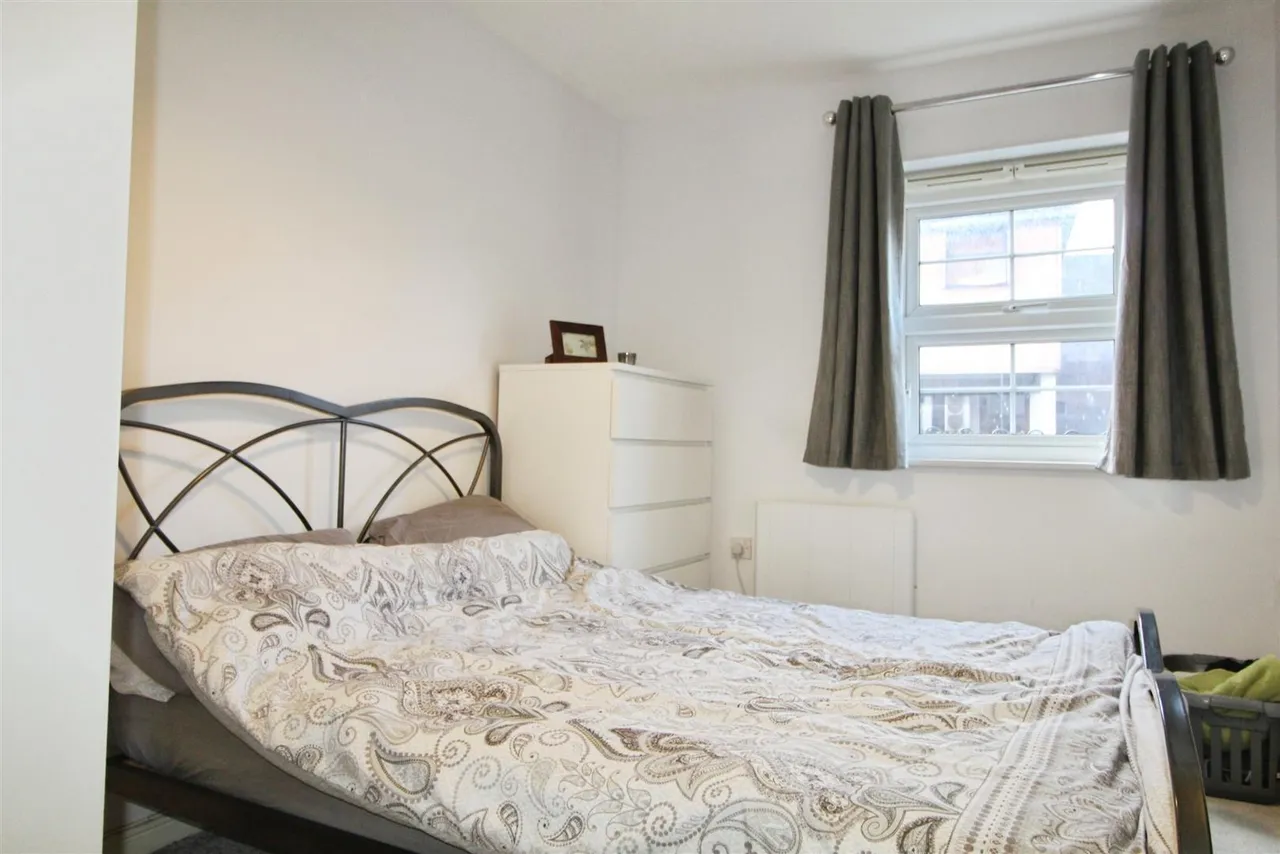 Holyhead Mews, Cippenham, photo 4