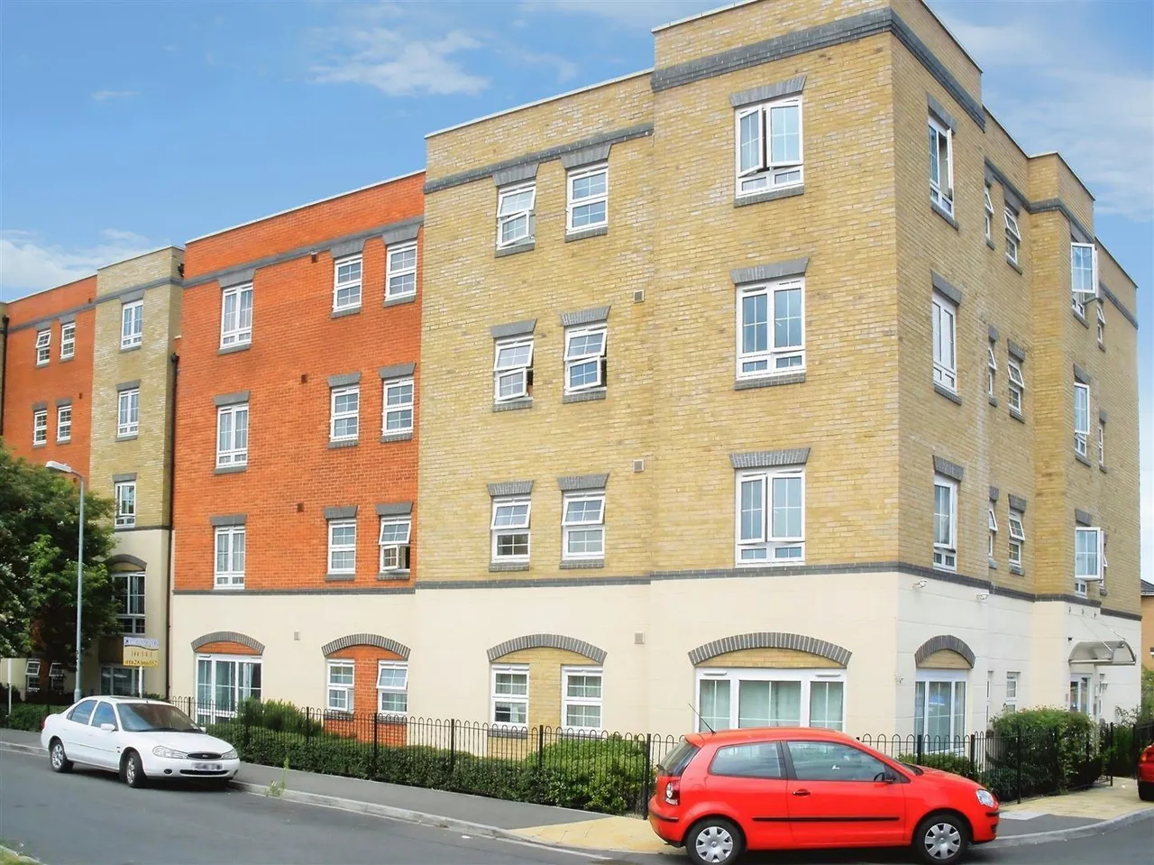 Holyhead Mews, Cippenham, photo 8
