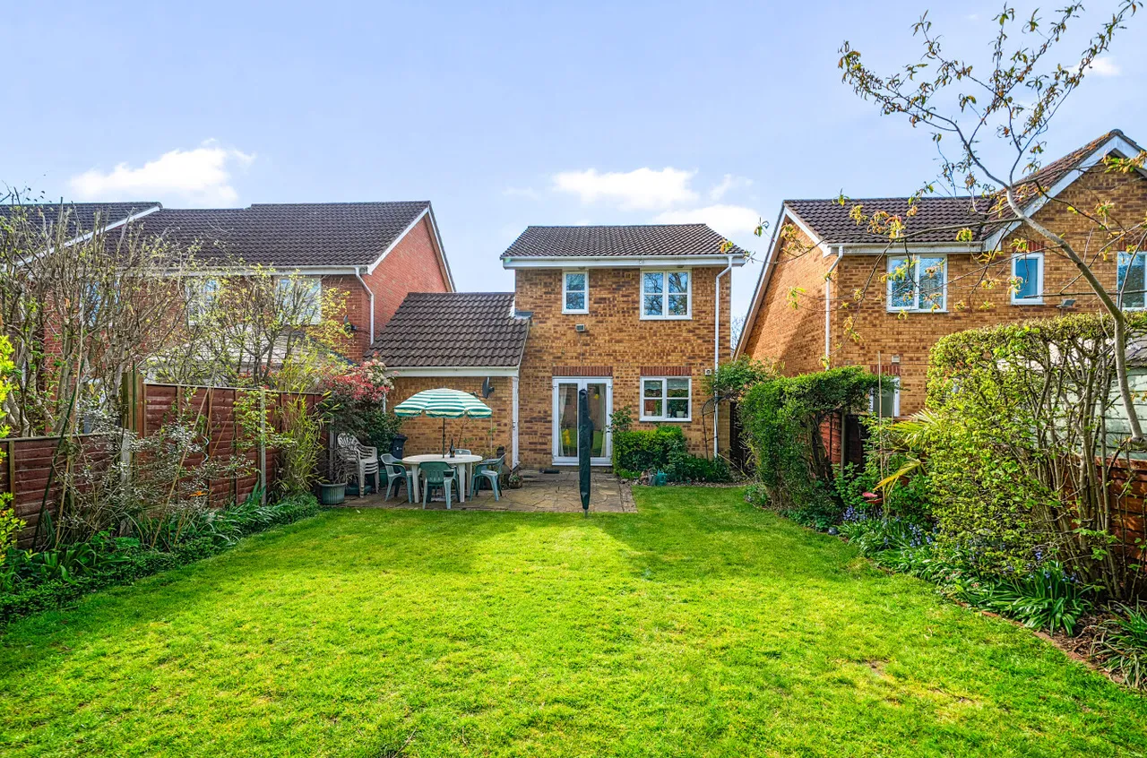 Lincoln Close, Ash Vale, Surrey, GU12 5SU, photo 10