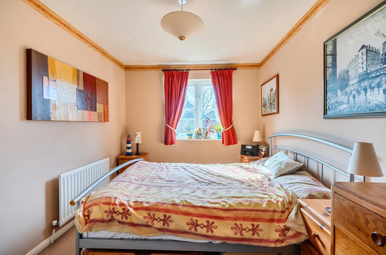 Lincoln Close, Ash Vale, Surrey, GU12 5SU, photo 5