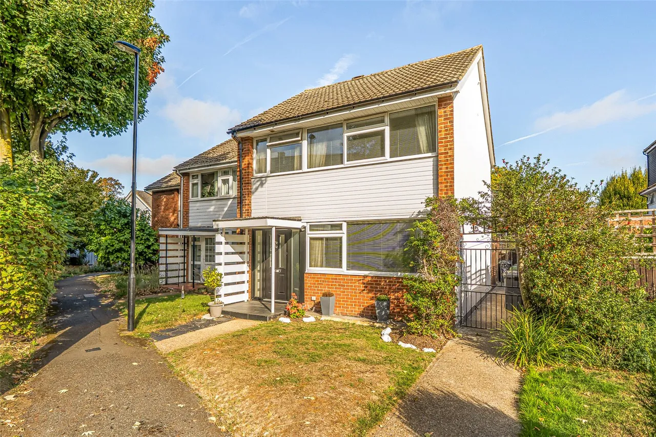 3 bed house for sale, Lawnside, SE3