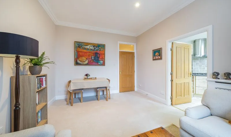 Grove Close, Crossness House Grove Close, KT19, photo 7